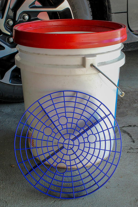 Automotive Bucket Insert Grit Trap for Car Wash and Detail Kits, Helps Remove Dirt and Debris from Microfiber, Mitts, Cloths, and Sponges, Blue